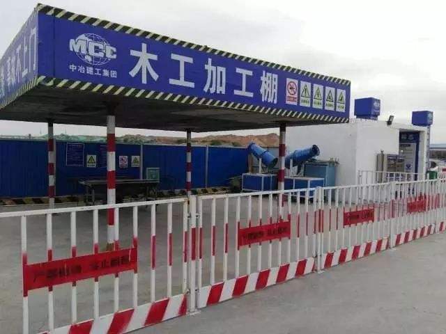 鋼結構彩鋼棚